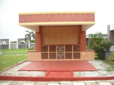 Mausoleum at Valenzuela Memorial Park